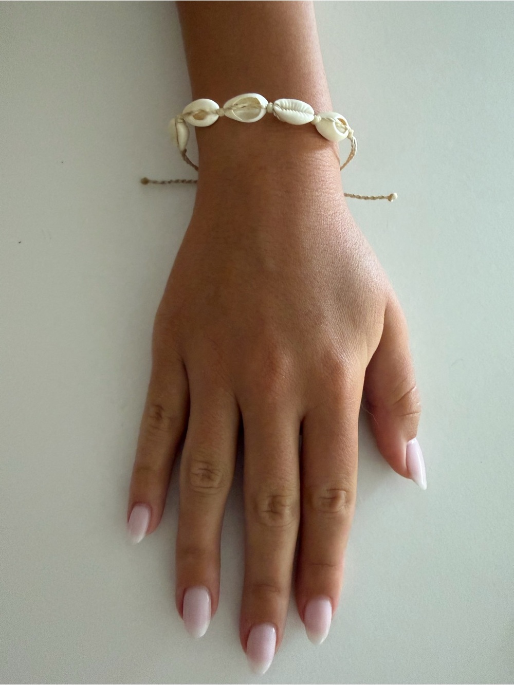 Pura Vida Cream Shell Bead Bracelet